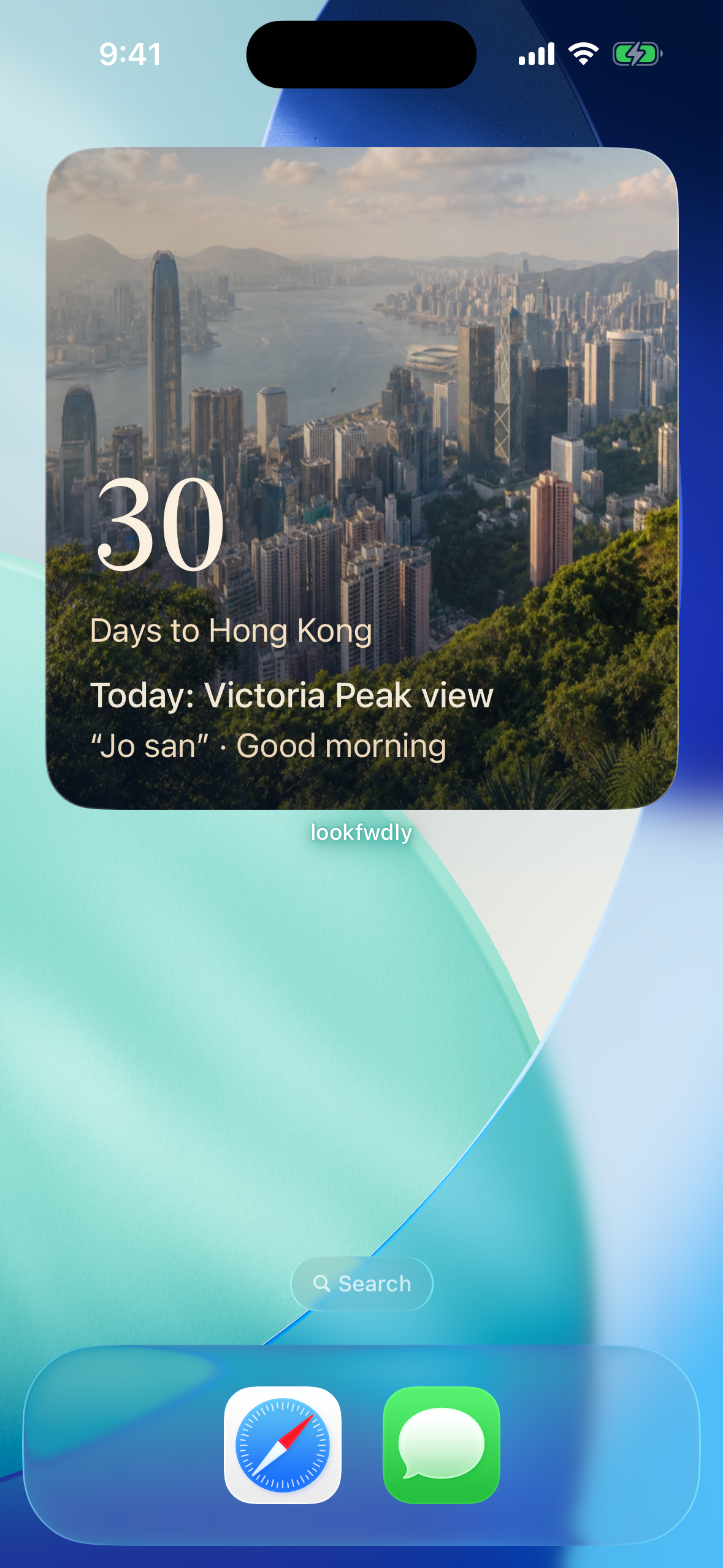 Large Home Screen widget showing 30 days to Hong Kong